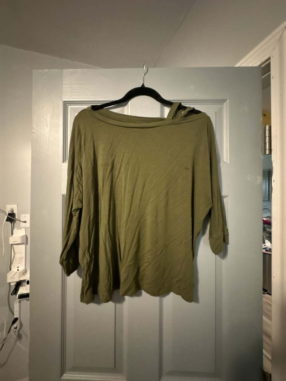 Aéropostale Seriously Soft Olive Green Cut-Out Shoulder Long Sleeve Top